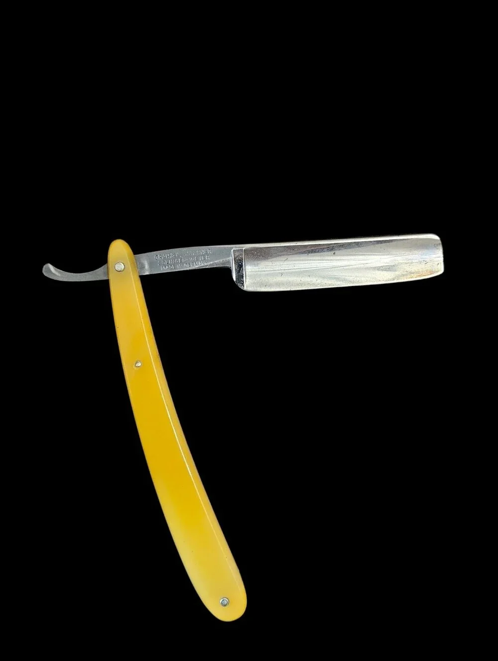 Straight Razor By Grah & Plumacher Black Diamond Solingen-Weyer Germany Yellow